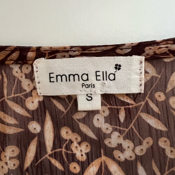 Golden details for this Parisian dress from an independent brand - Picture 5 of 5